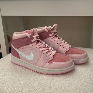 Digital Pink Jordan 1 Mids